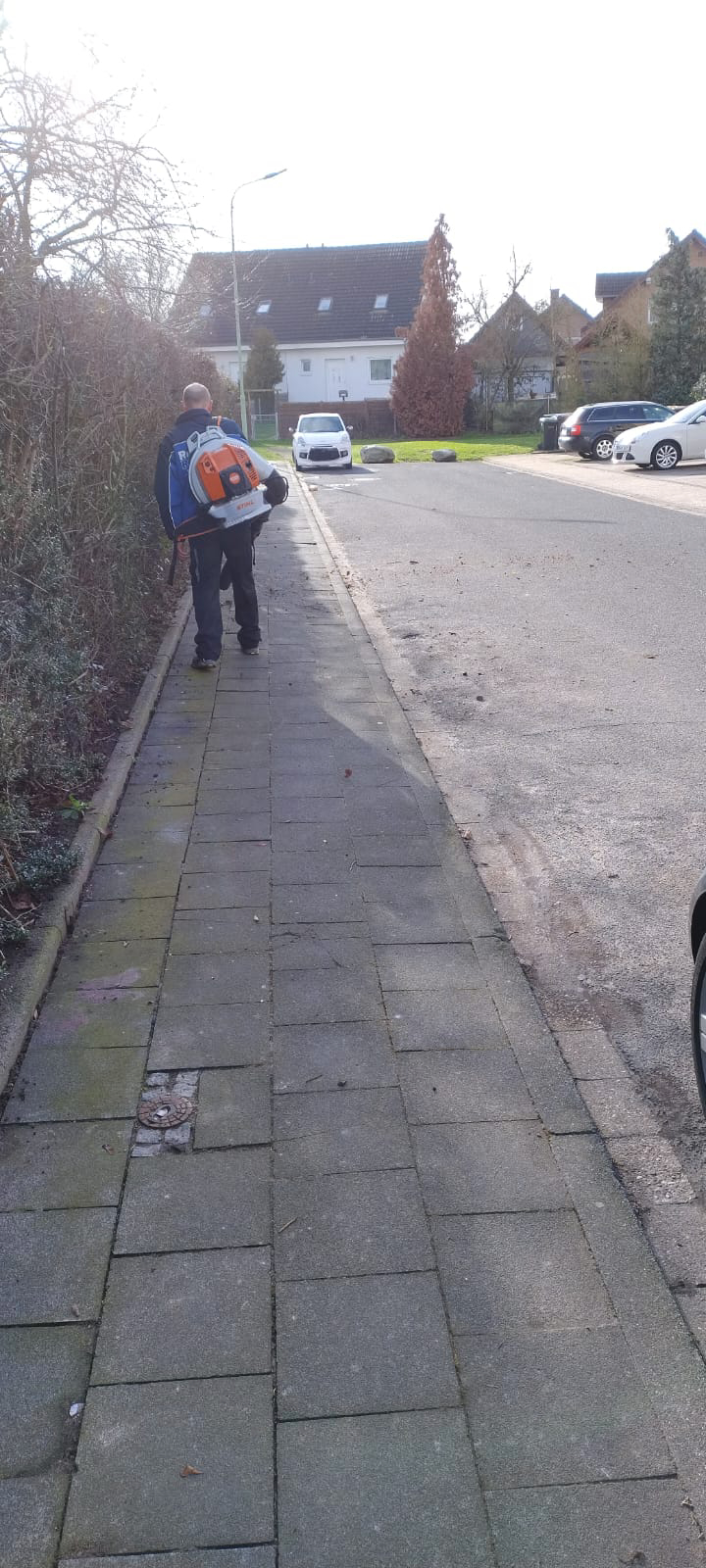 Sebastian Schütteler RurRümpler Düren Gartenarbeit